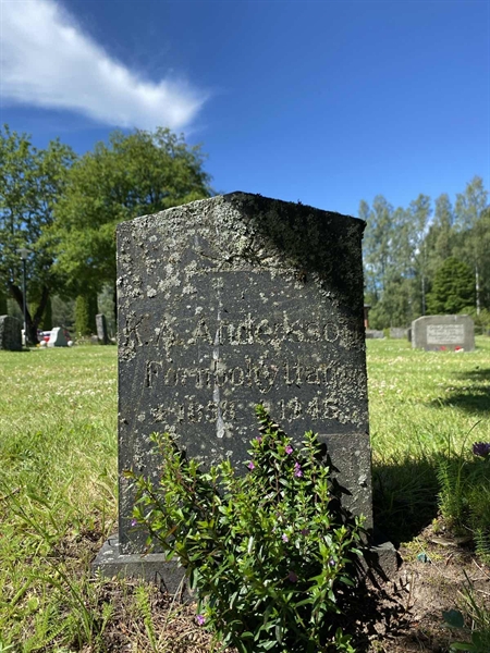 Hautatunnus: 1 13 79