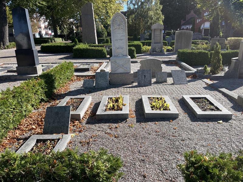 Grave number: VK II    98