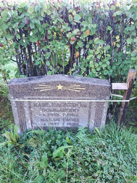 Gravnummer: NK F B    51