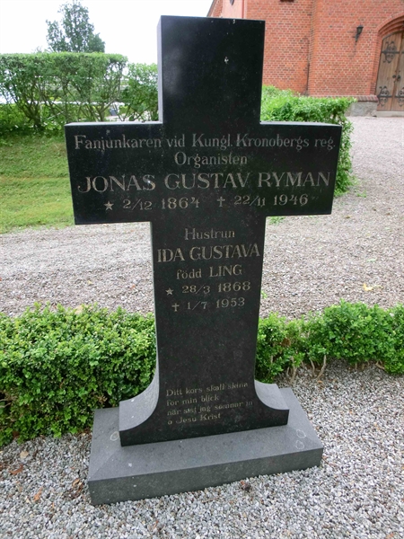 Grave number: KÄ E 130-133