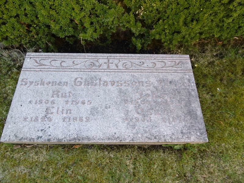 Grave number: ROG D   63, 64, 65, 66