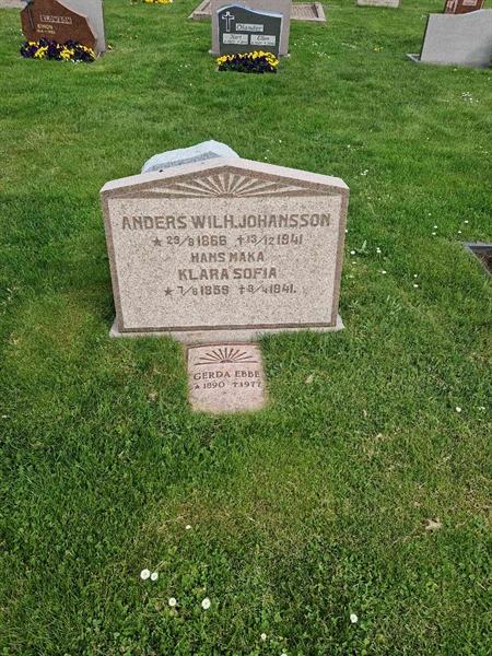 Grave number: 04 A  162, 163