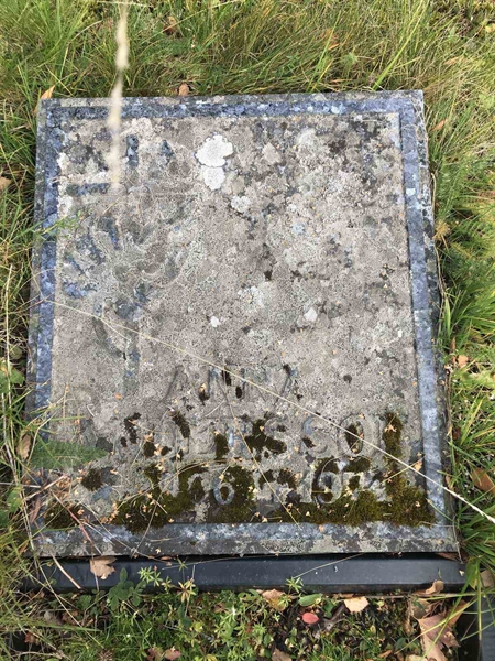 Grave number: ÅR U1     4