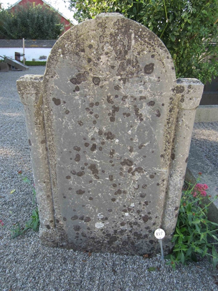 Grave number: BO 04    45
