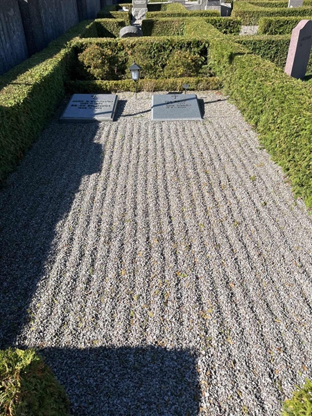 Grave number: VK III   155