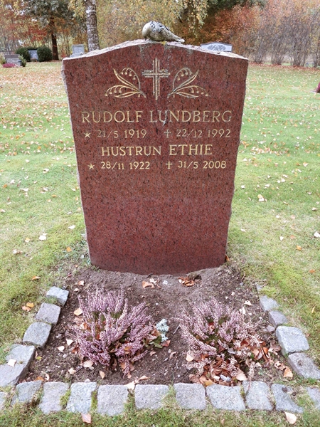 Grave number: HNB I    57