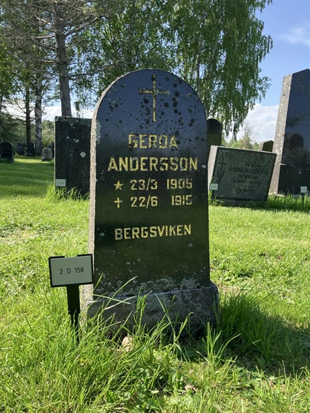 Grave number: 2 D   158