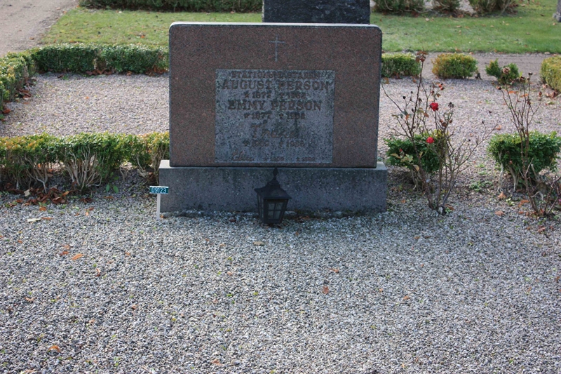 Grave number: Ö 09y    52, 53