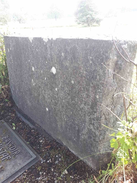 Gravnummer: GK F 5   558