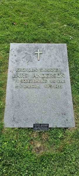 Grave number: LM 3 54  012