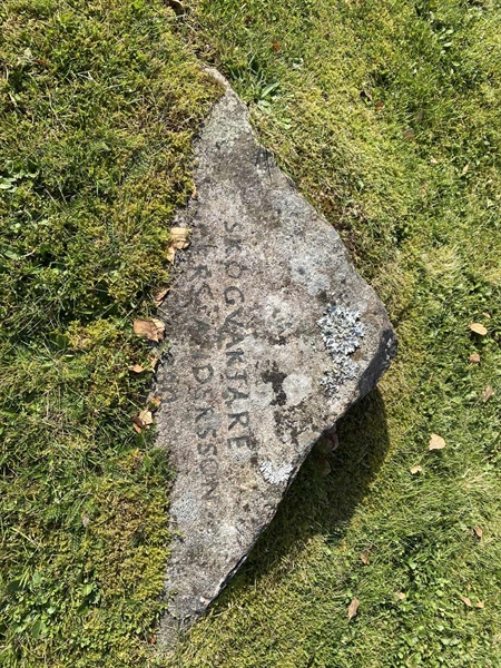 Grave number: 4 Ga 14    15-16