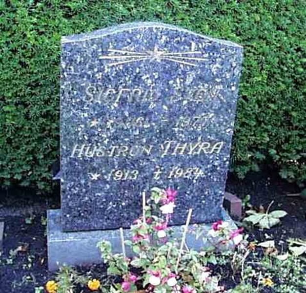 Grave number: BK J   119