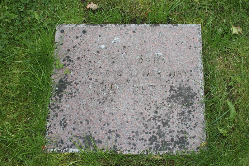 Grave number: GK SALEM   157, 158