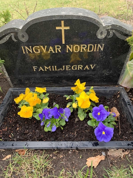 Grave number: 1 GK   13