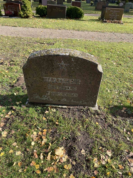 Grave number: VV 5   341, 342