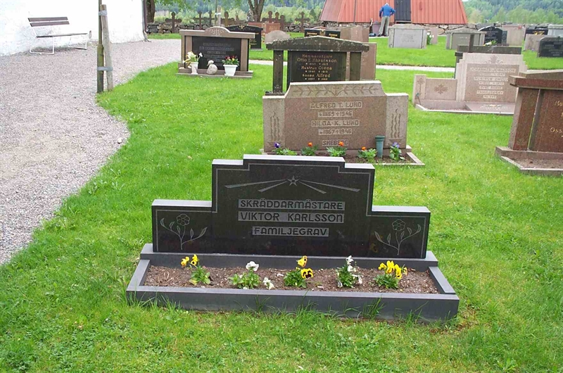 Grave number: N 002  0161, 0162