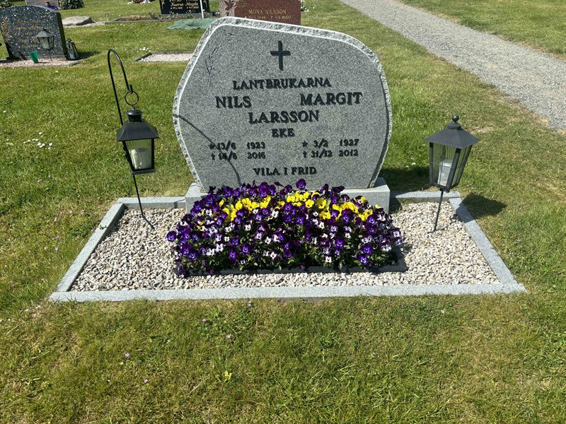 Hautatunnus: HU 7    40, 41