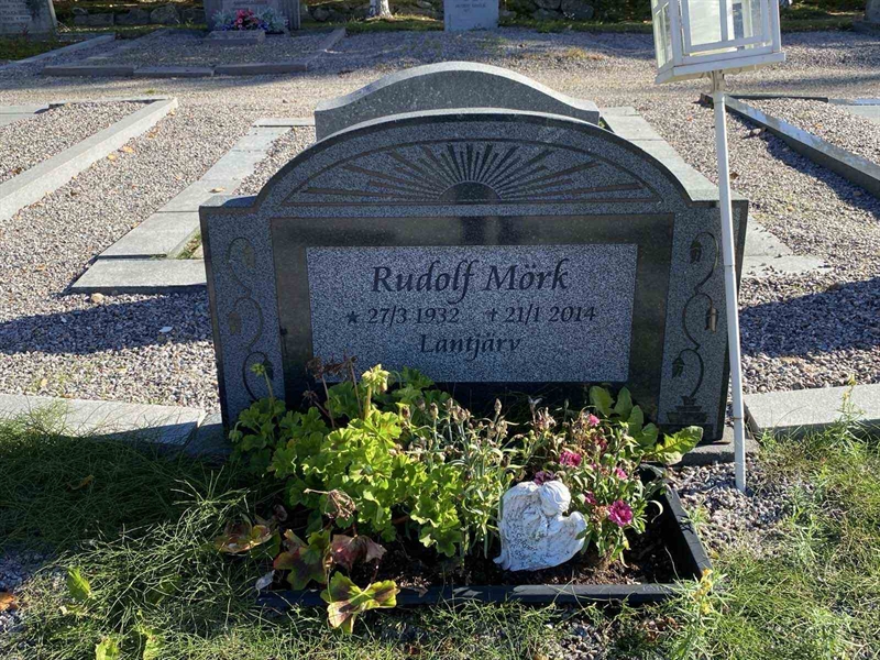 Grave number: 2 07    42
