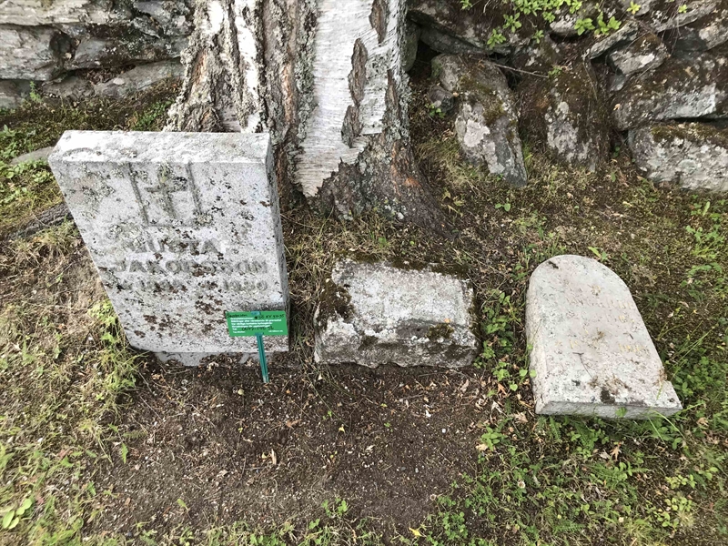 Grave number: UÖ KY    34, 35
