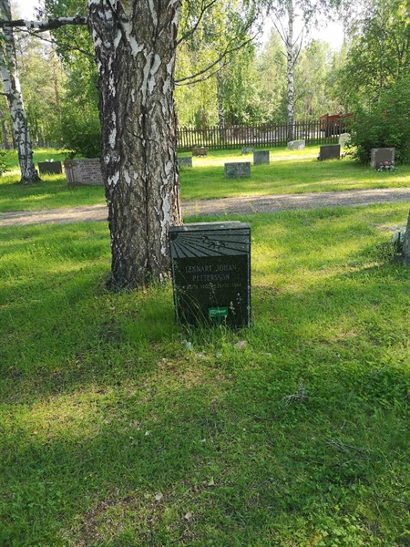 Hautatunnus: NK 02    26