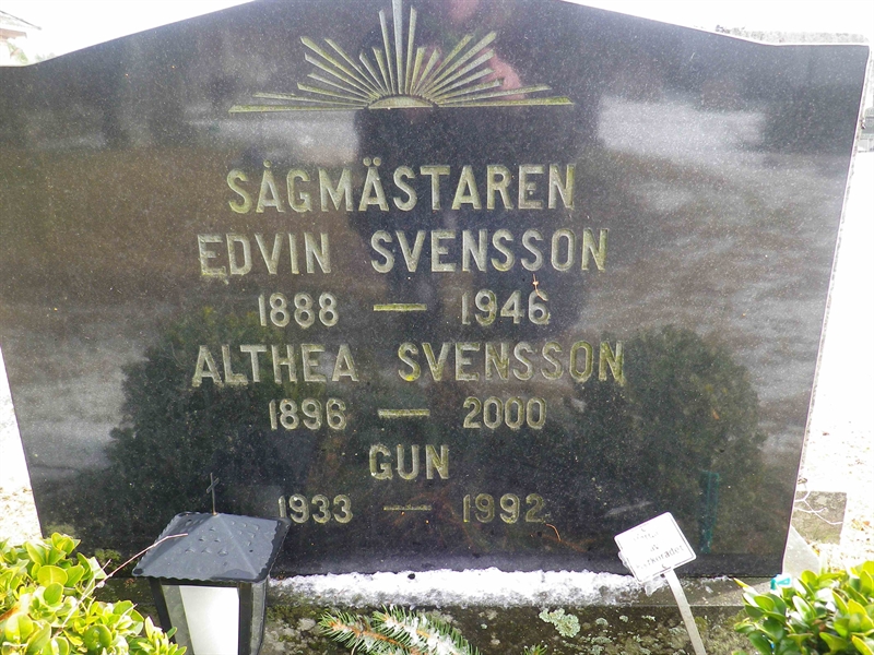 Grave number: VI C    29, 30, 31
