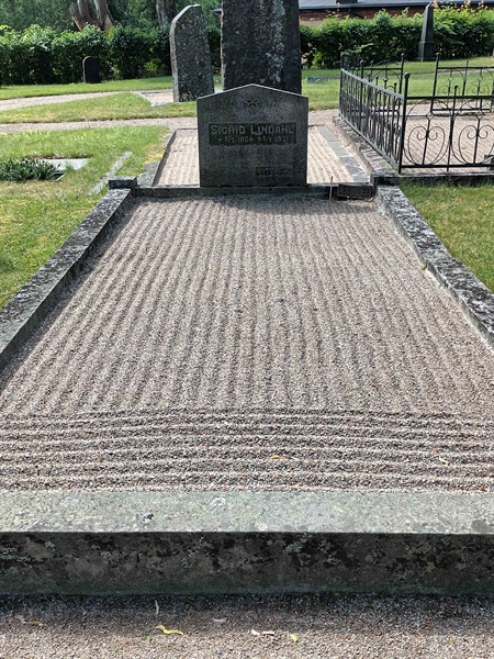 Grave number: SÖ 04   219