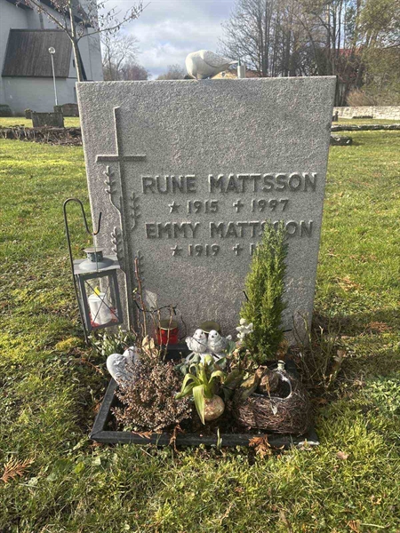 Grave number: E D 55