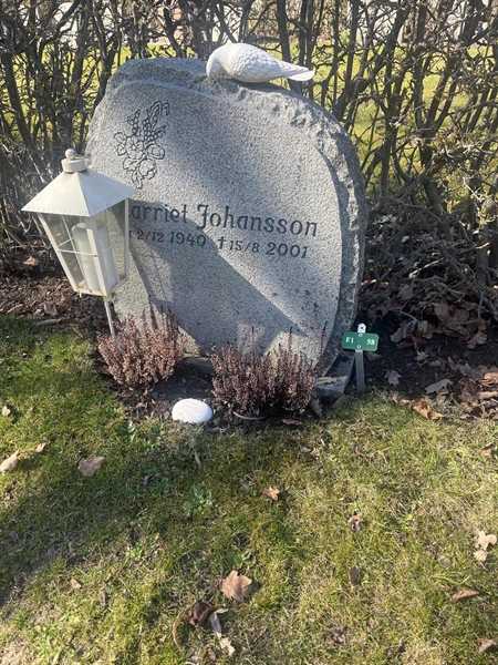 Grave number: 1 3 F1 58