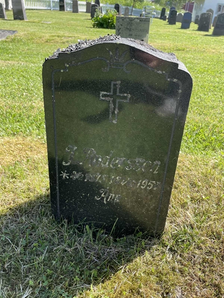 Grave number: DU GN    38