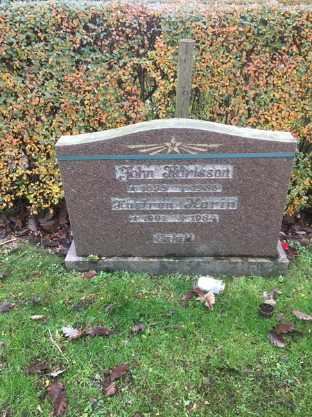 Grave number: BR D    12, 13