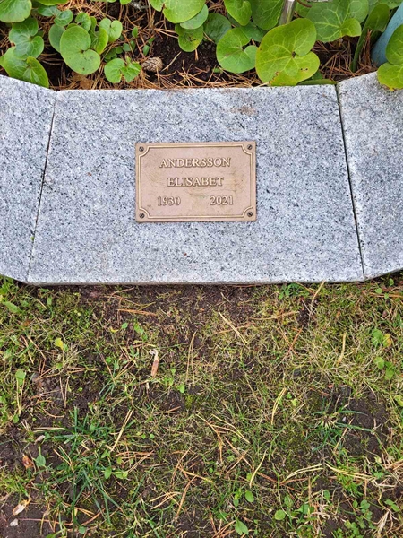 Grave number: H AG   179-180