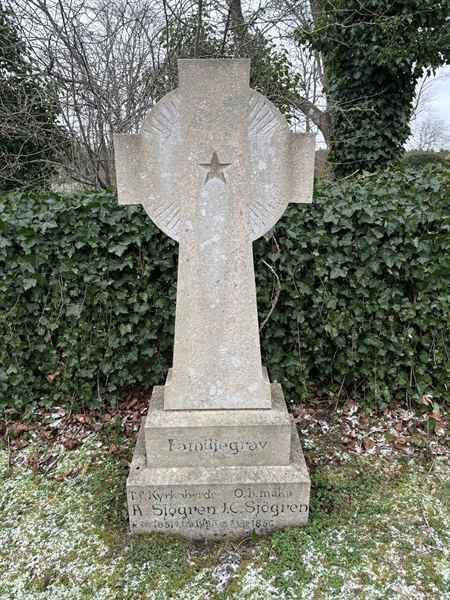 Gravnummer: LE    50