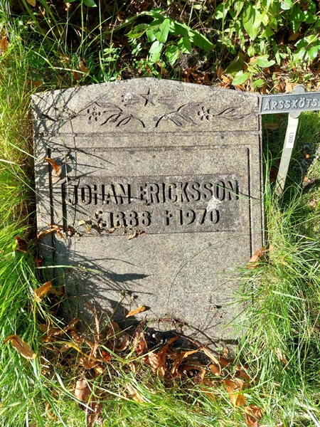 Hautatunnus: 1 L   002