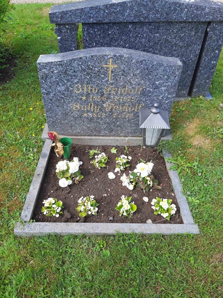 Grave number: M1 O    23, 24