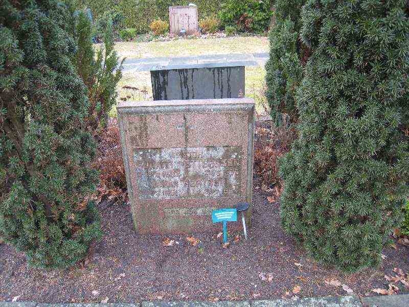 Grave number: NK XIV    50