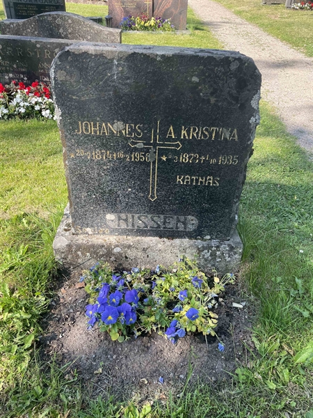 Grave number: N 5 3 325