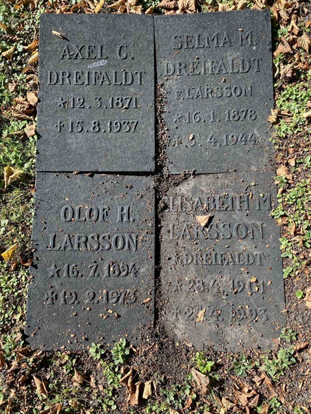 Grave number: 1 O   106