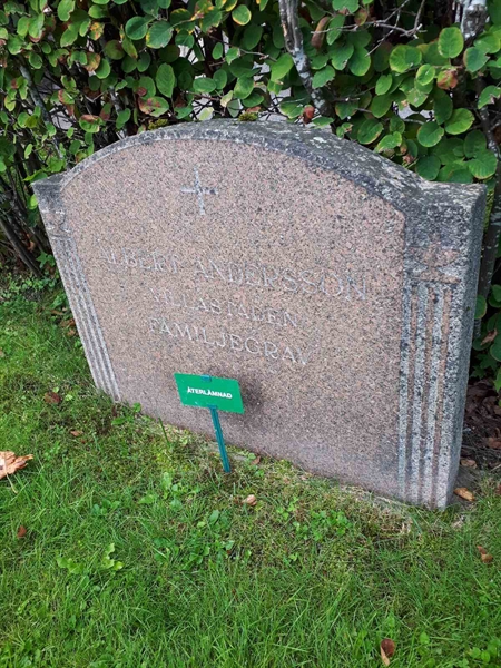 Hautatunnus: NK F G    55