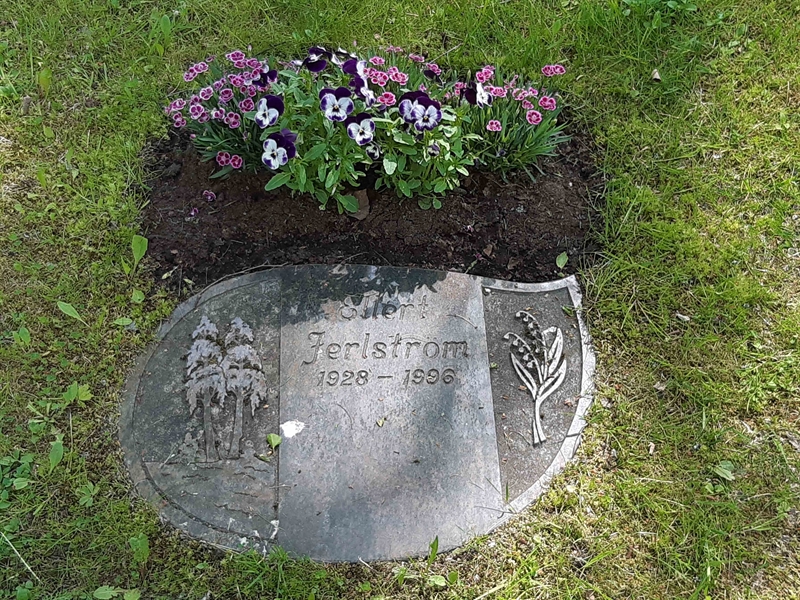 Grave number: KA 15   143