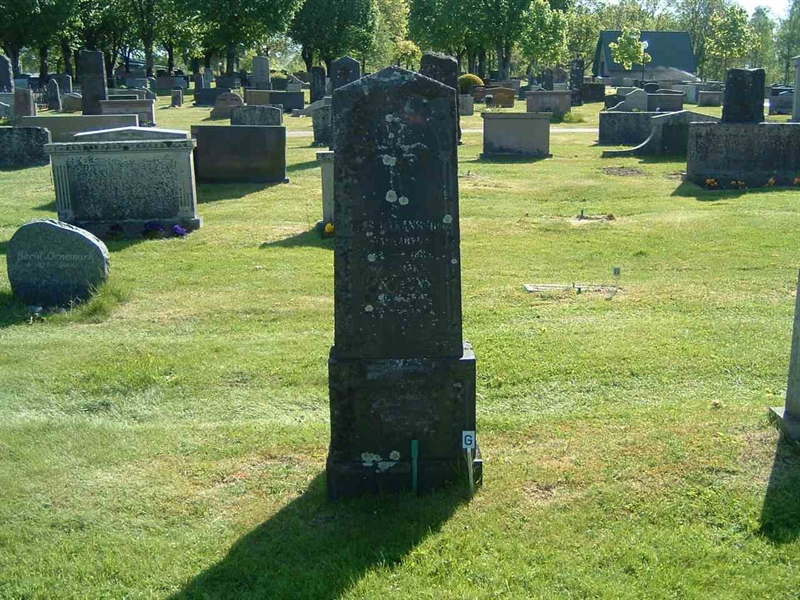 Grave number: 01 H   177, 178