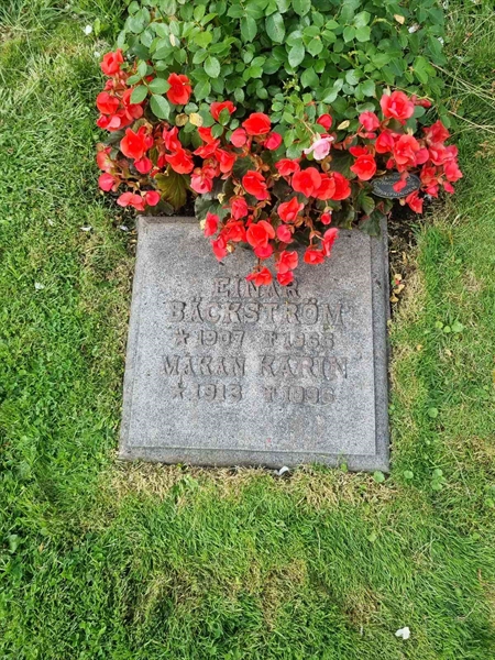 Grave number: 1 01 26