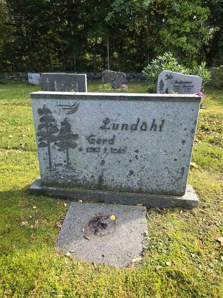 Grave number: T A E  1065-1066