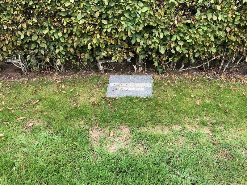 Grave number: RK O    15, 16