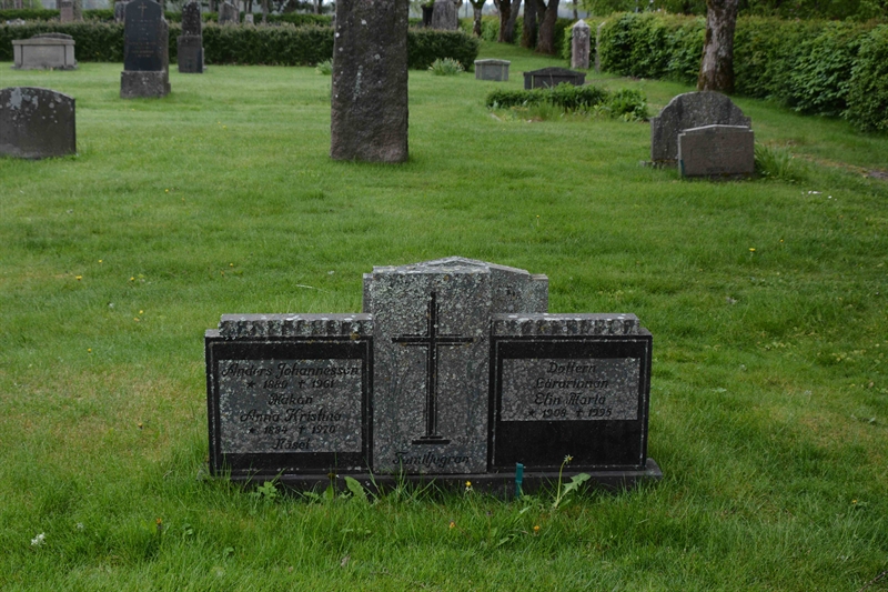 Grave number: SRN 2   239