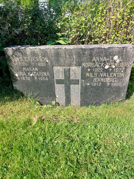 Hautatunnus: 1 D   051