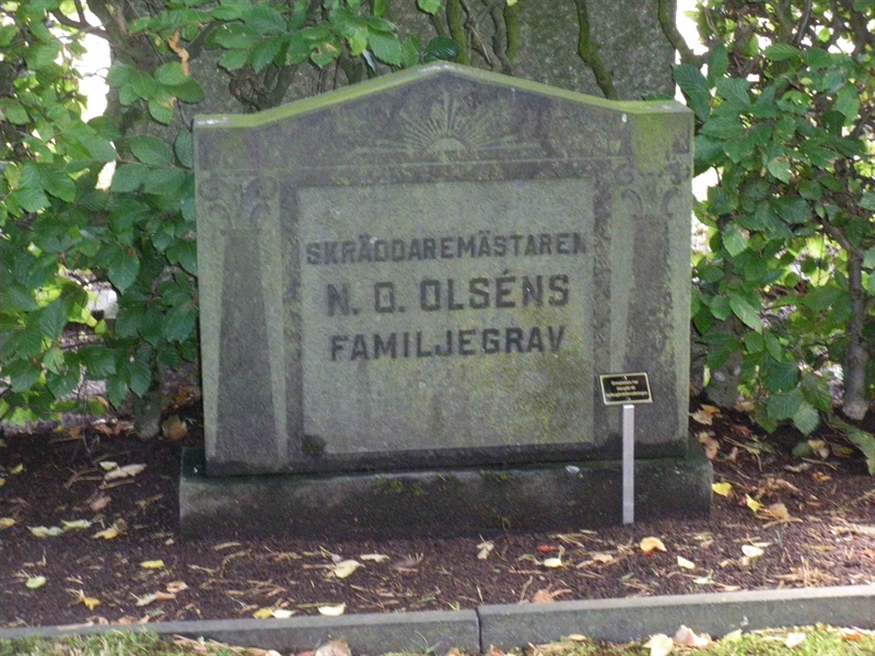 Grave number: HÖB 21     5