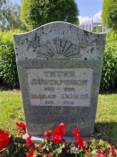 Grave number: 1 BÖNHÖ 8A