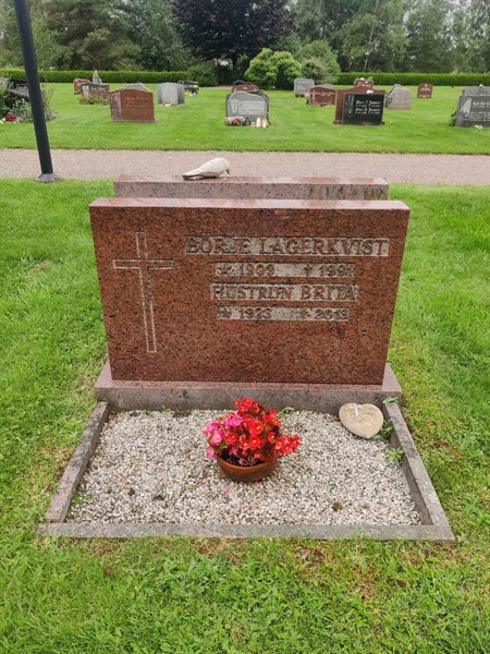 Grave number: VK I    65, 66