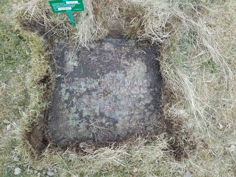 Grave number: KA 02    30