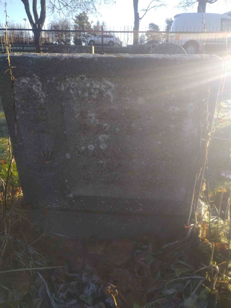 Grave number: H 092 023-24